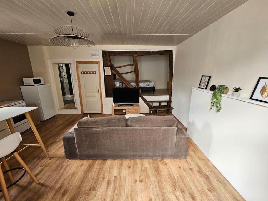 Studio Au Centre-Ville Baume-les-Dames Exteriér fotografie